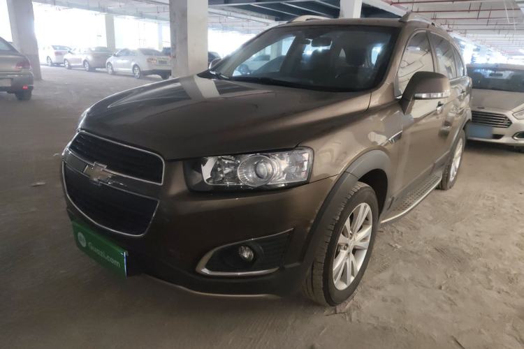 Used Chevrolet Captiva 2015 2.4L 4x4 Flagship Edition 7-Seater