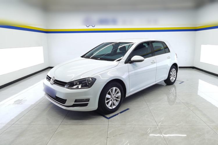Used Volkswagen Golf 2016 1.6L Automatic Fashion Model
