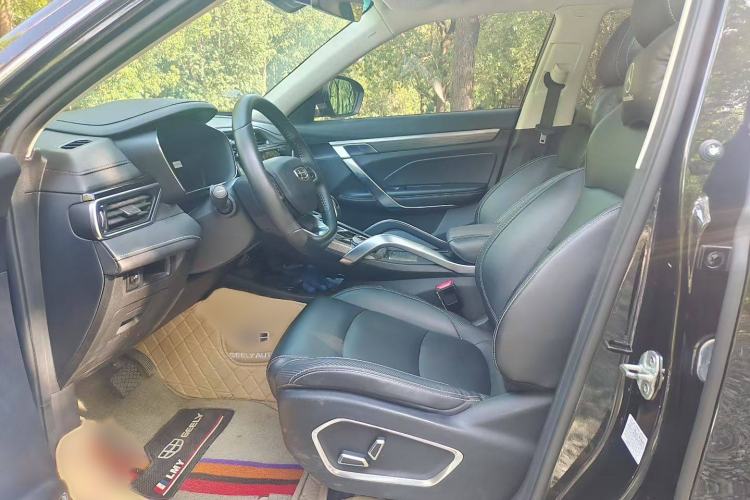 Used Geely Auto Emgrand X7 Sport 2020 1.8TD DCT ZhiZun PRO
