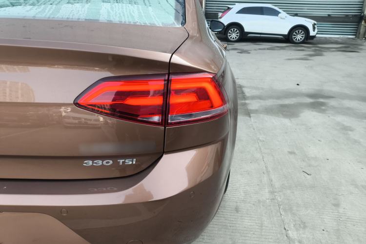 Used Volkswagen Lamando 2015 330TSI DSG Comfort Edition
