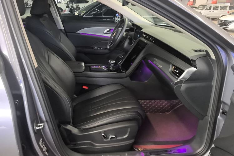 Used Hongqi H5 2023 2.0T Automatic Smart Connect Flagship Edition