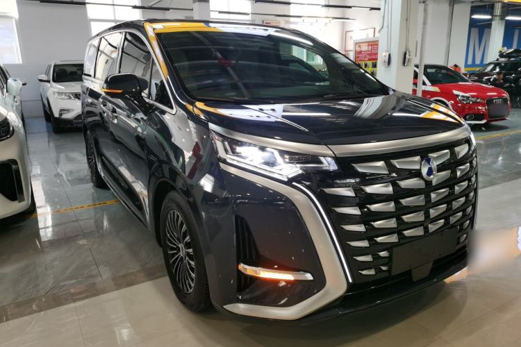 Used Denza D9 2022 DM-i 970 Four-Wheel Drive Flagship Model