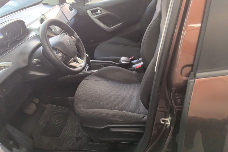 Used Peugeot 2008 2014 1.6L Automatic Fashion Edition
