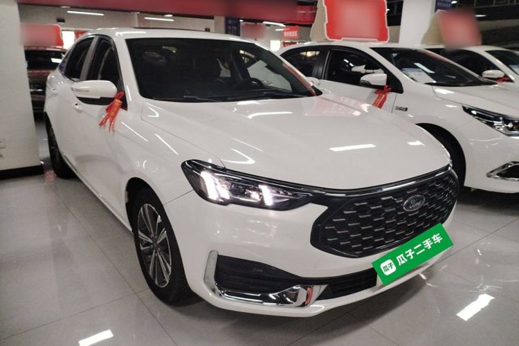 Used Ford Escort 2021 1.5L Automatic Platinum Edition
