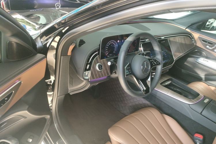 Used Mercedes-Benz E-Class 2024 Refresh E 300 L Stylish Edition