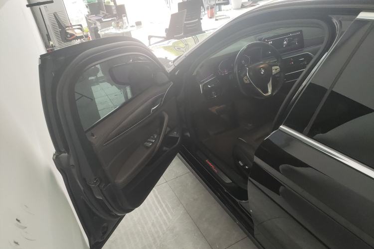 Used BMW 5 Series 2022 Updated 530Li Leading Edition Luxury Package
