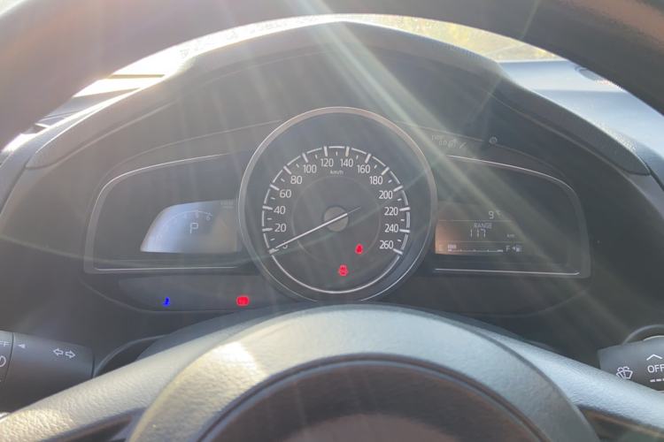 Used Mazda Mazda 3 Axela 2017 Sedan 1.5L Automatic Luxury Model Emission Standard China V
