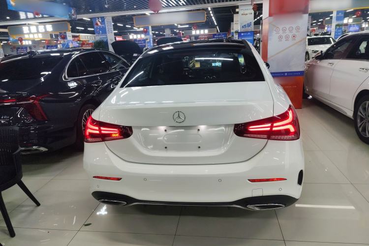 Used Mercedes-Benz A-Class 2021 A 200 L Sport Sedan Fashion Model
