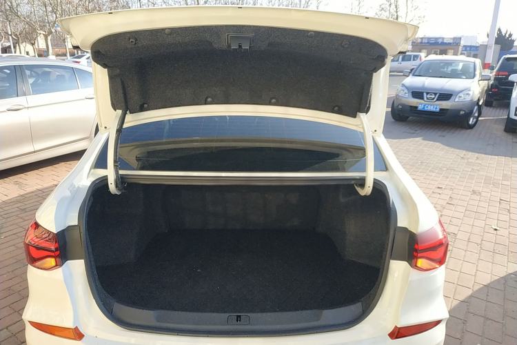 Used Chevrolet Monza 2020 Light Hybrid Redline 320T Dual-Clutch Joyful Edition
