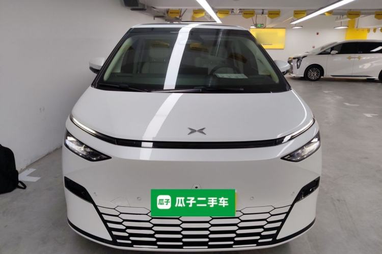 Used XPeng X9 2024 640 All-Wheel Drive High-Performance Max
