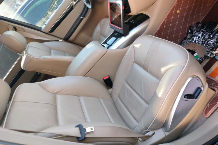 Used Mercedes-Benz R-Class 2017 R 320 4MATIC Business Edition Prestige Model