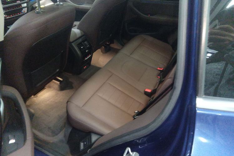 Used BMW iX3 2021 Updated Leading Edition
