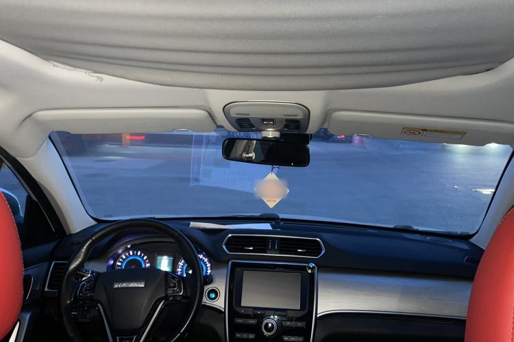 Used Haval H2 2018 Red-Label 1.5T Dual-Clutch Two-Wheel-Drive Luxury Model