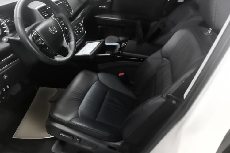 Used Honda Odyssey 2018 2.4L Deluxe Edition
