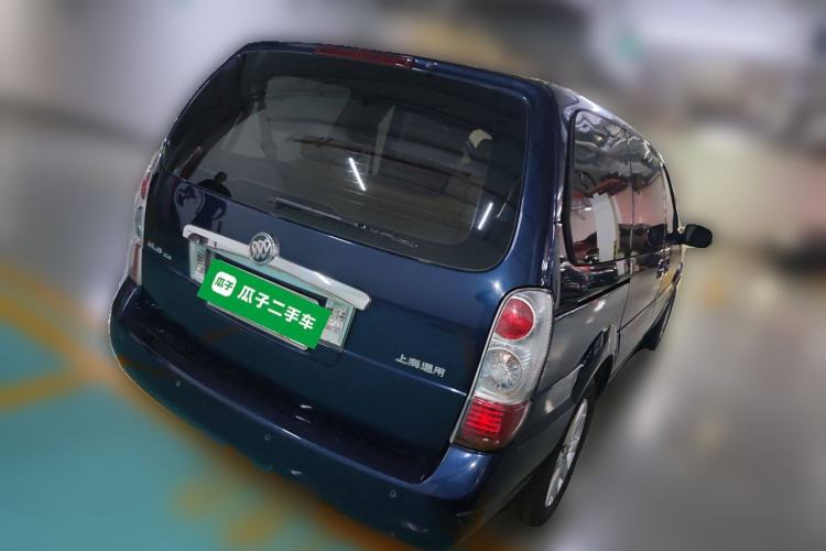 Used Buick GL8 2013 2.4L Executive Edition
