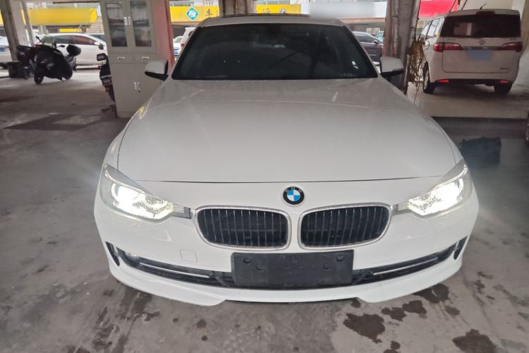 TDK.VehicleDetails.img