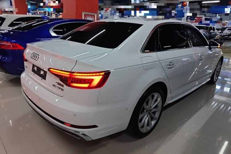 Used Audi A4L 2019 40 TFSI Fashion Edition China VI Emission Standard
