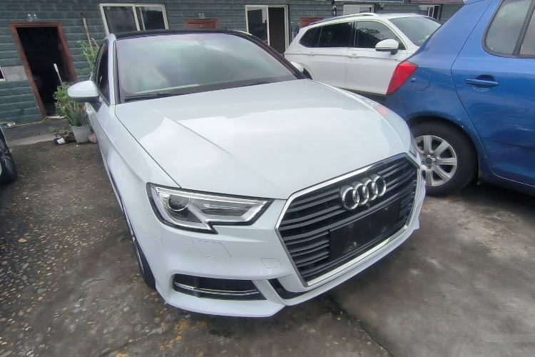 Used Audi A3 2018 30th Anniversary Edition Sportback 35 TFSI Fashion Model
