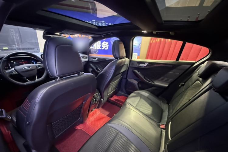 Used Ford Focus 2021 Sedan EcoBoost 180 Automatic ST Line