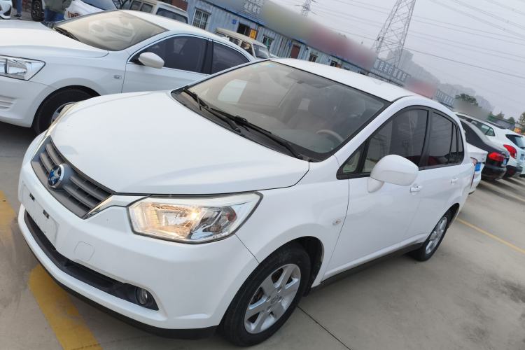 Used Venucia D50 2014 1.6L Manual Splendid Edition
