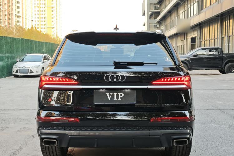 Used Audi Q7 2024 45 TFSI quattro S line Sport Edition
