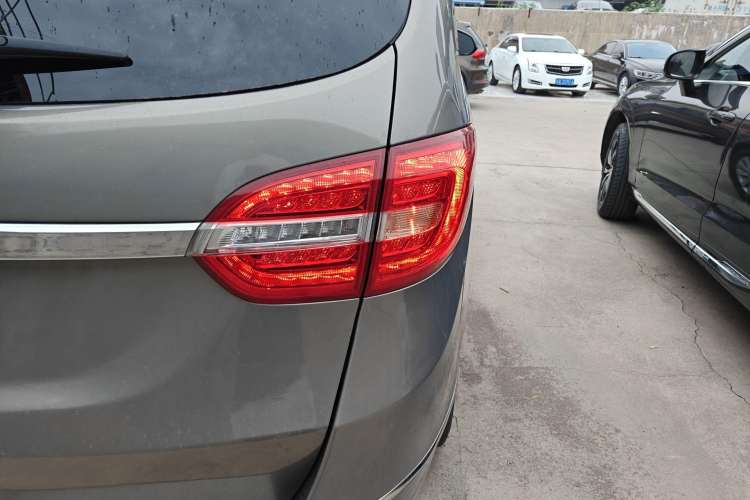 Used Buick GL8 2017 25S Comfort Version China V Standard