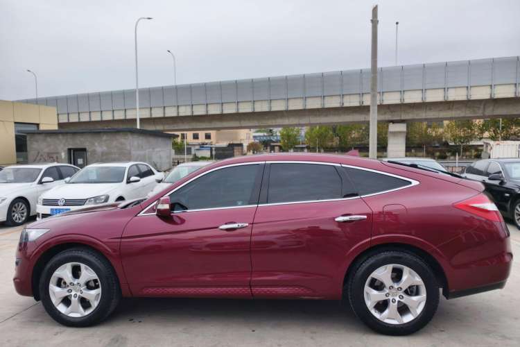 Used Honda Crosstour 2012 2.4L Luxury Edition