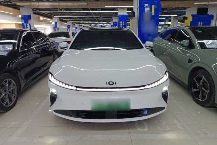 Used  A07 2025 Blue Whale Range-Extending Version 230 Flagship Model