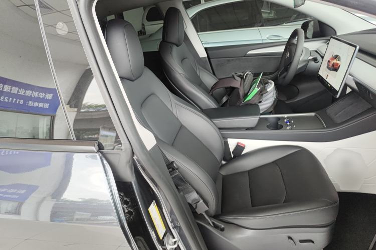 Used Tesla Model Y 2024 Rear-Wheel-Drive Version