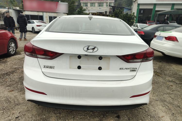 Used Hyundai Elantra 2016 1.6L Automatic ZhiXuan – Elite Version