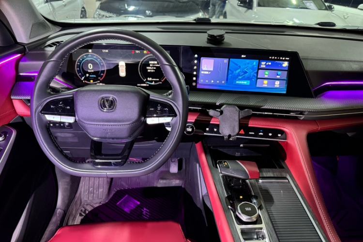 Used Changan CS75 PLUS 2022 2nd Generation 1.5T Automatic Luxury Edition
