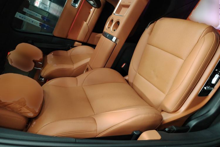 Used Li Auto L8 2023 Pro Model
