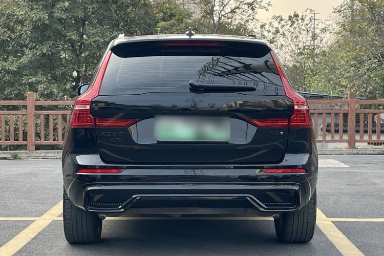Used Volvo XC60 New Energy 2025 Plug-in Hybrid Long-Range All-Wheel Drive Zhiyuan Extreme Night Black Edition