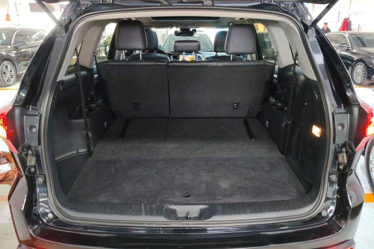 Used Toyota Highlander 2018 2.0T Four-Wheel Drive Luxury Edition 7 Seats China V Emission Standard
