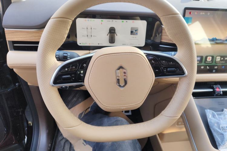 Used Hima AITO M7 2024 1.5T Intelligent Driving Rear-Drive Pro Version 5 Seats
