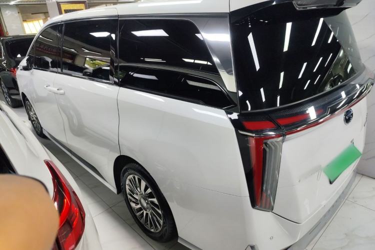 Used GAC Trumpchi M8 2023 Zongshi Series Dual-Motor YuZun Edition
