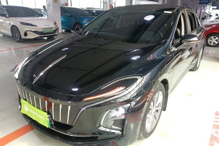 Used Hongqi E-QM5 2024 610 km PLUS
