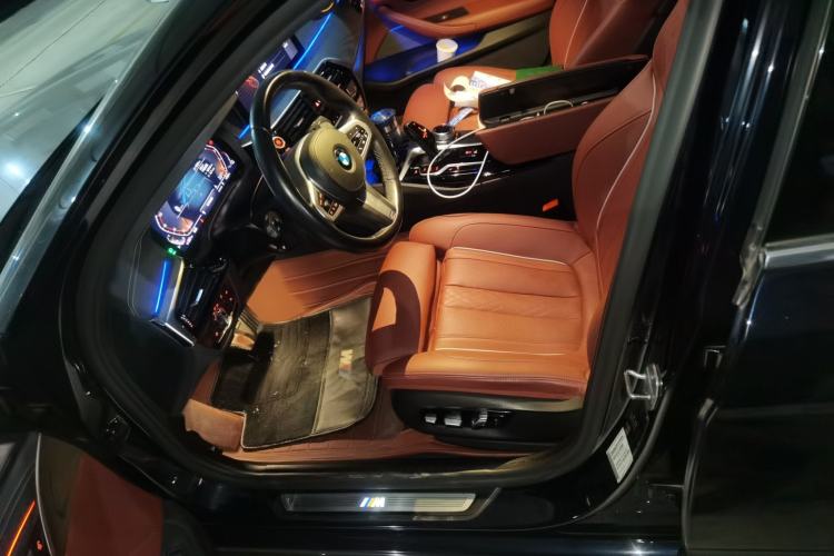 Used BMW 5 Series 2021 Restyled 530Li Luxury Edition M Sport Package
