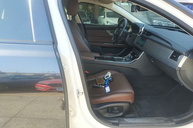 Used Jaguar XFL 2020 XFL 2.0T P250 Four-Wheel Drive Luxury Edition
