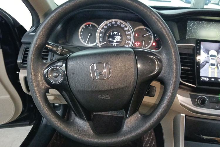 Used Honda Accord 2015 2.0L LX Comfort Edition
