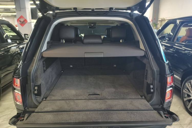 Used Land Rover Range Rover 2018 3.0 SC V6 Vogue Extended-Length Model
