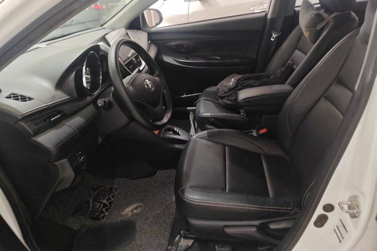 Used Toyota YARiS L 2017 1.5E CVT Dynamic Edition
