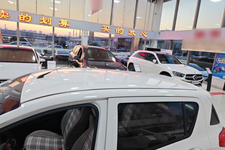 Used Baojun 310 2016 1.2L manual Comfort trim level
