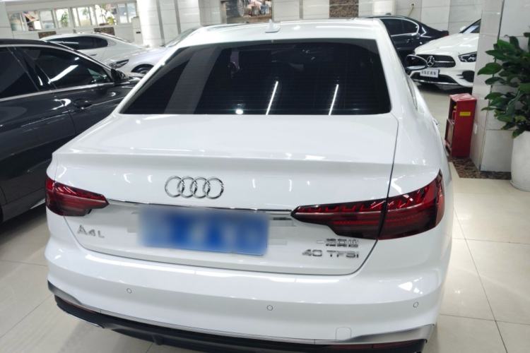 Used Audi A4L 2022 40 TFSI Fashion Dynamic Model
