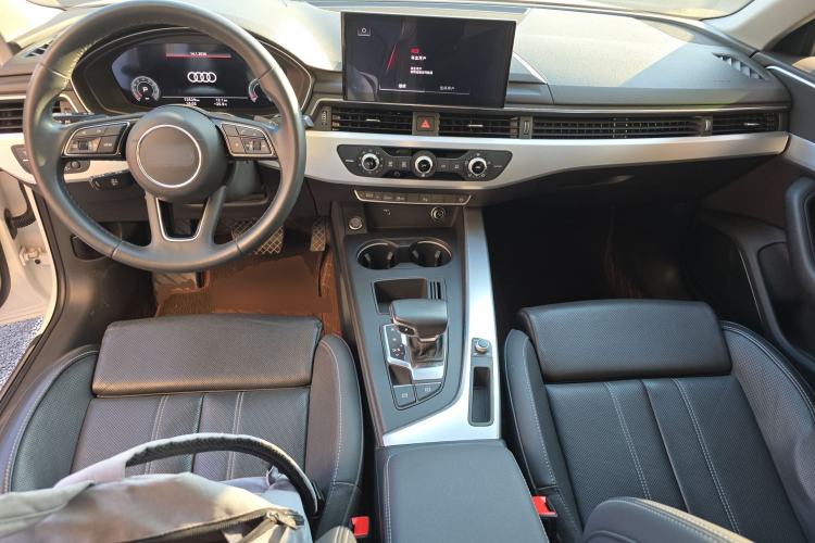 Used Audi A4L 2024 40 TFSI Fashion Dynamic Model
