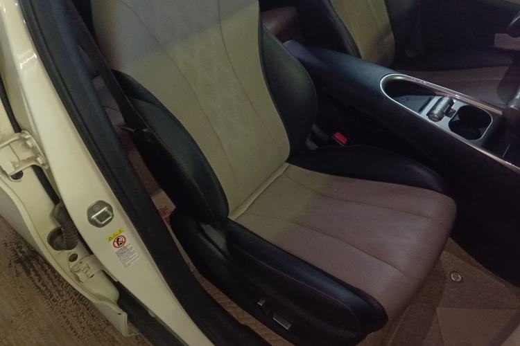 Used BYD Dolphin 2023 420 km Fashion Edition
