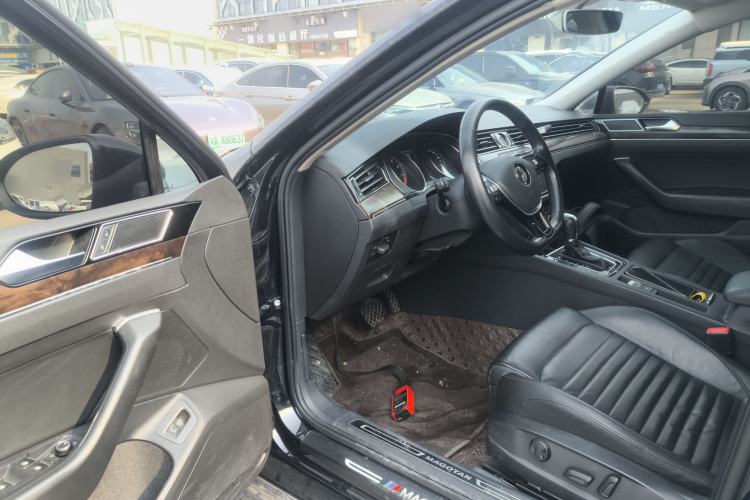 Used Volkswagen Magotan 2019 330TSI DSG Luxury Version China VI Standard