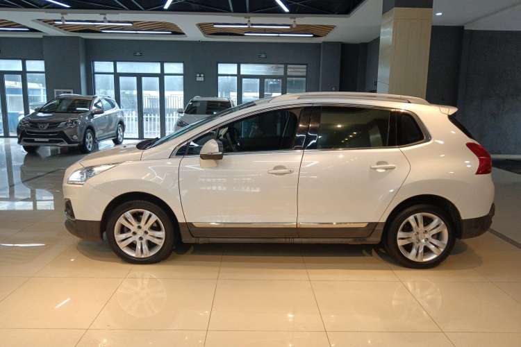 Used Peugeot 3008 2013 2.0L Automatic Classic Edition
