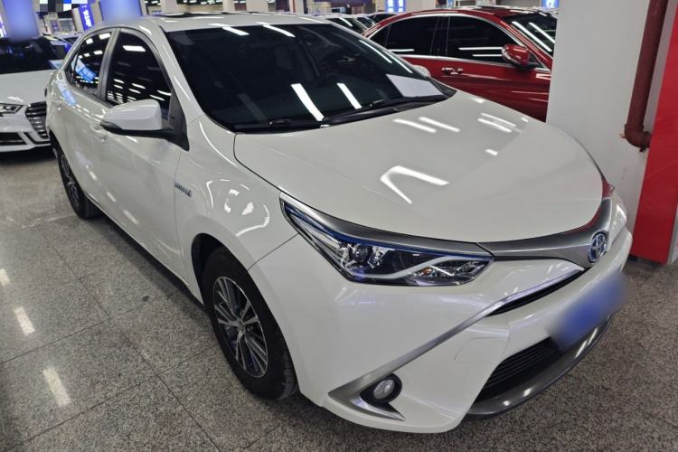 Used Toyota Levin 2016 Dual-Engine 1.8H GS E-CVT Elite Model with Sunroof
