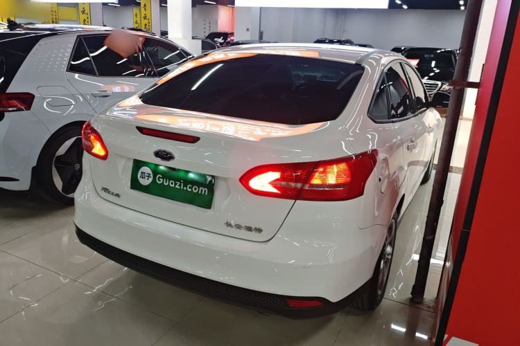 Used Ford Focus 2017 Sedan 1.6L Automatic Comfort Plus SmartDrive Edition
